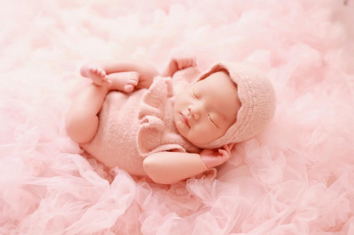 崇左宝宝几个月可以抬头 崇左宝宝几个月可以抬头