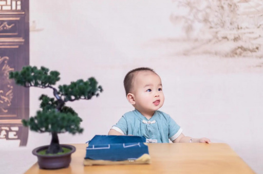 崇左宝宝6个月可以坐吗 崇左宝宝6个月可以坐吗